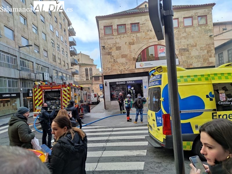Fuego en la calle Correhuela, en Salamanca
